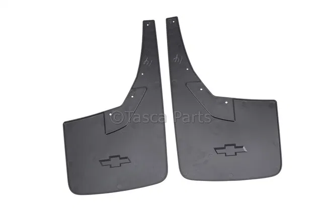 Mud Flap Kit - GM (22894865)