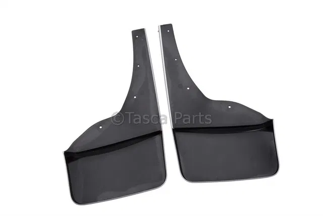 Mud Flap Kit - GM (22902399)