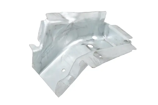 Passenger Side Rear Wheelhouse Panel Lower Brace - GM (23352181)