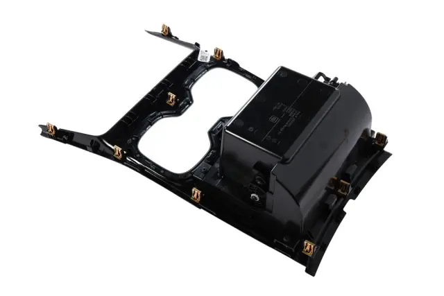 F Panel - GM (26559912) - view 3