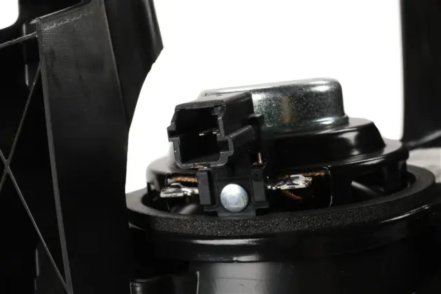 F Panel - GM (42845862) - view 4