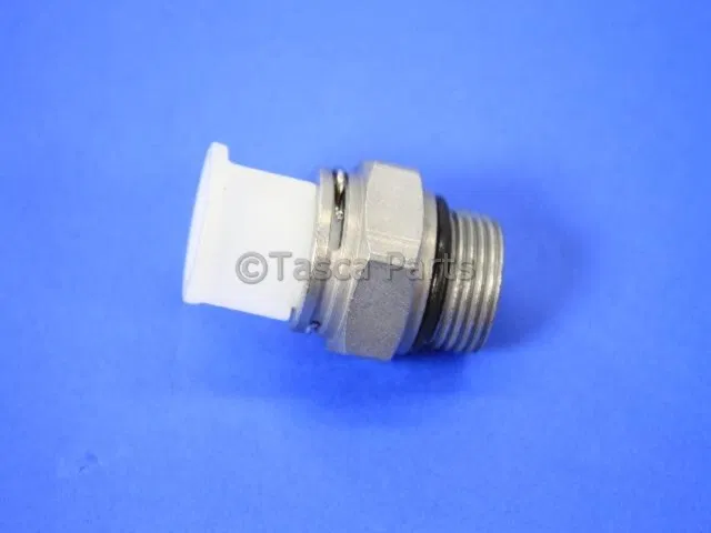 Quick Connect Fitting - Mopar (55111025AB) - view 2