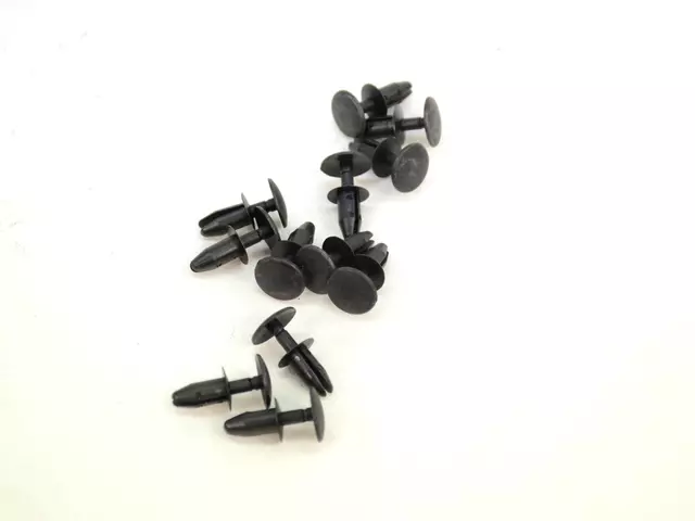 Plastic Rivet - Mopar (6502632)