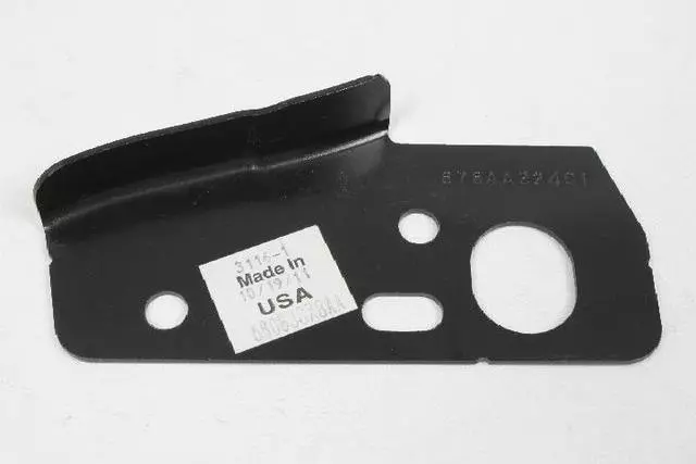 Bracket, Right - Mopar (68083878aa)