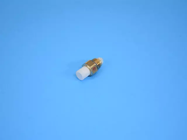 Air Tube Fitting - Mopar (68084809AA)