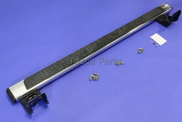Tubular Side Step Kit - Mopar (68212307AB)