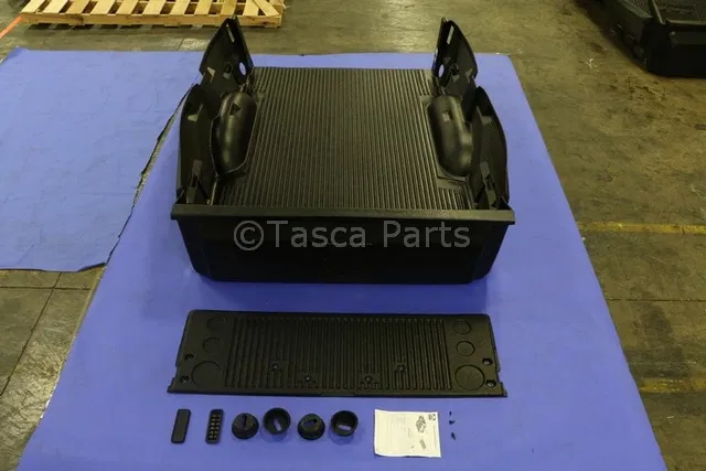 Bed Liner Kit - Mopar (82214982AC)
