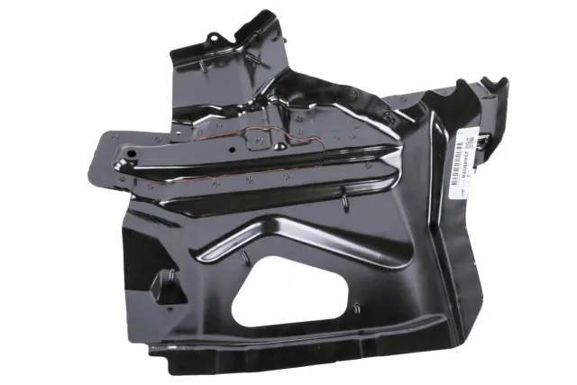 Passenger Side Front Wheelhouse Panel Brace - GM (84088957)