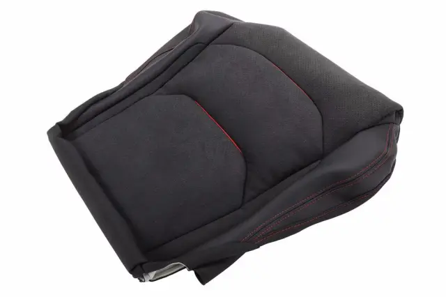 F Cover - GM (84213655)