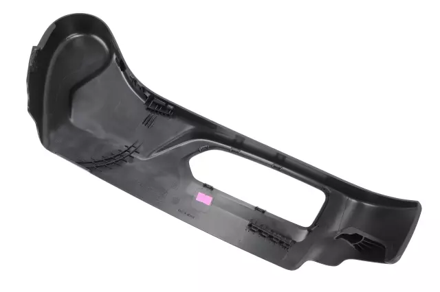 Outer Finish Panel - GM (84458083) - view 2