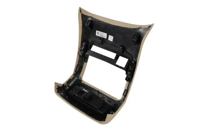 F Panel - GM (85077470) - view 3
