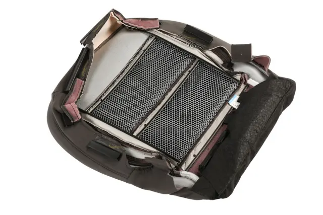 F Cover - GM (85640123) - view 2