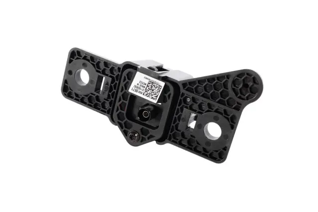 F Camera - GM (85829571) - view 2